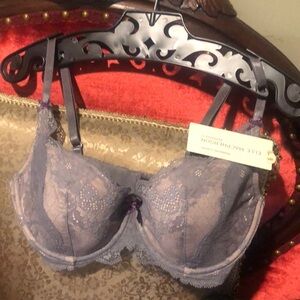Lace Underwire Bra in Lavender